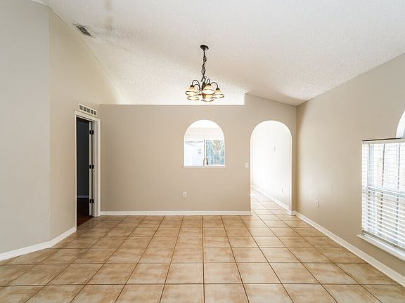 5th image of 13707 Gentle Woods Ave
