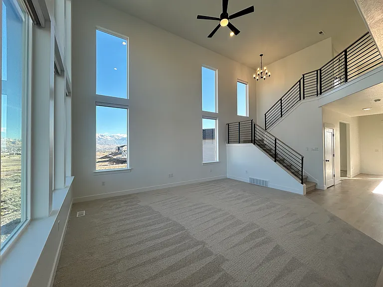 1482 W Russo Dr — Photo 15