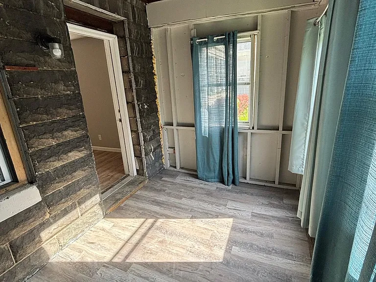 194 Ellison St #194 — Photo 7