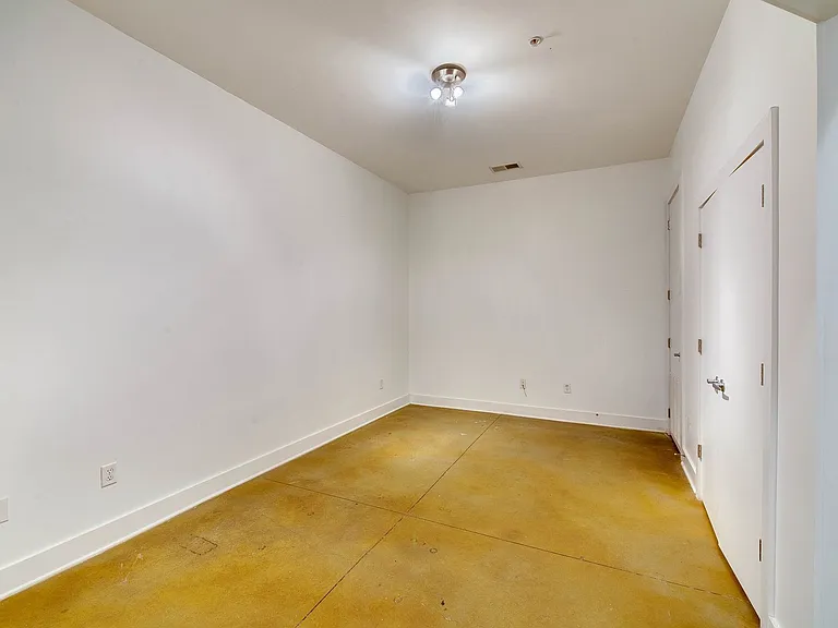 927 Westmere Ave — Photo 20