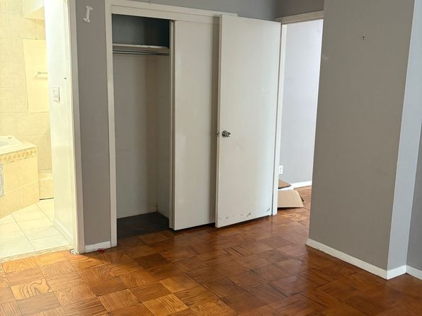 4515 Willard Ave APT 815S