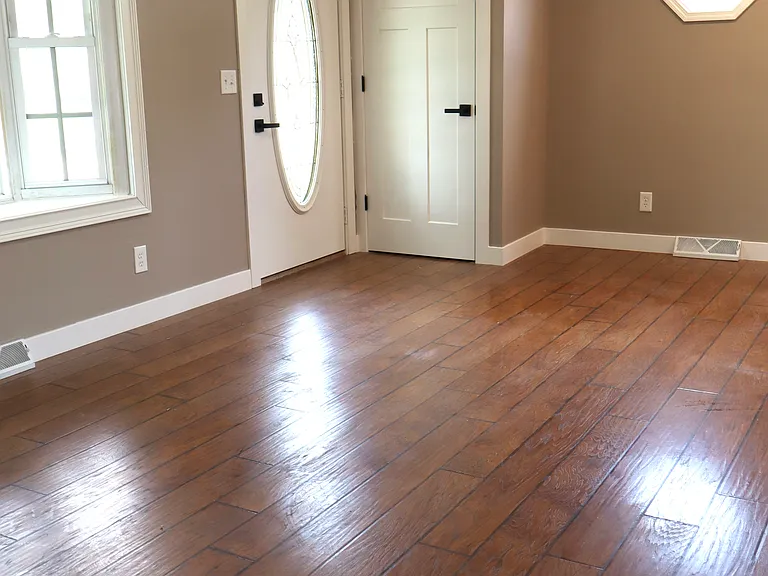2230 Brookside Dr — Photo 6