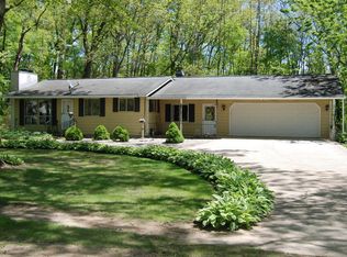 911 Melville Pl, Pullman, MI 49450