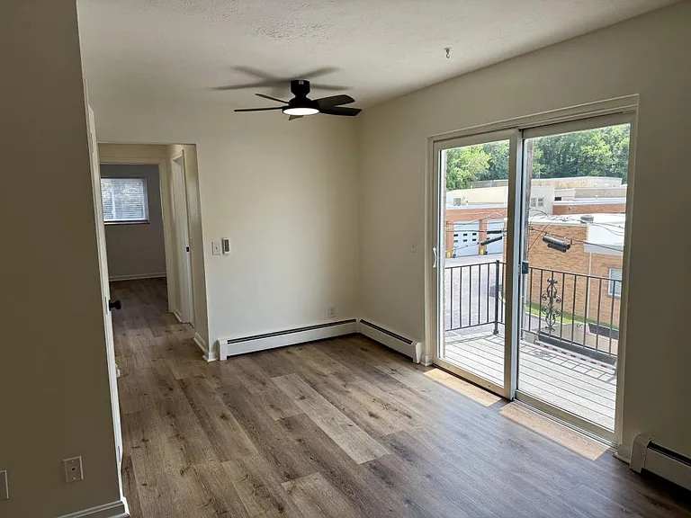 10916 Reading Rd #11 — Photo 15