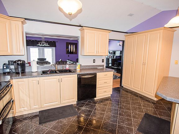 4th image of 4707 Chardonnay Ln