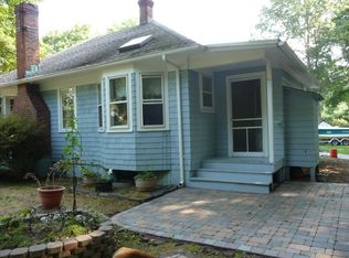 29 Thompson Hill Rd, Saint James, NY 11780