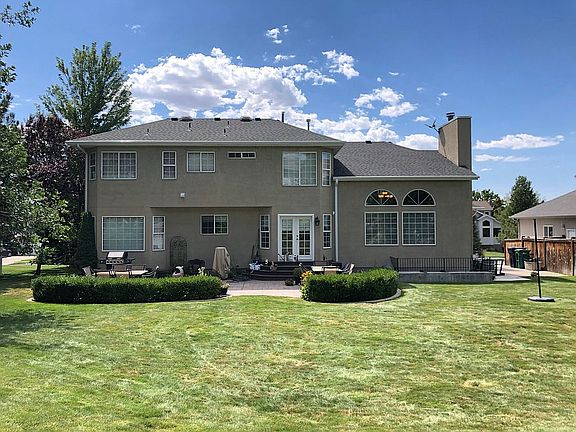 2nd image of 10043 S Lindsay Wood Ln