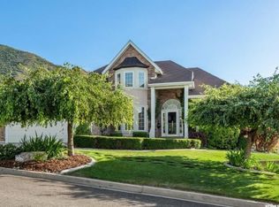 2540 Oak Ridge Dr, Spanish Fork, UT 84660