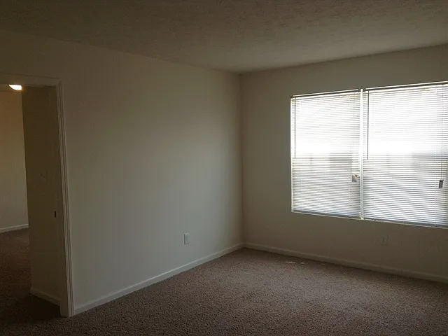 1229 Tuscany Dr — Photo 15