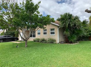 9281 SW 18th Rd, Boca Raton, FL 33428