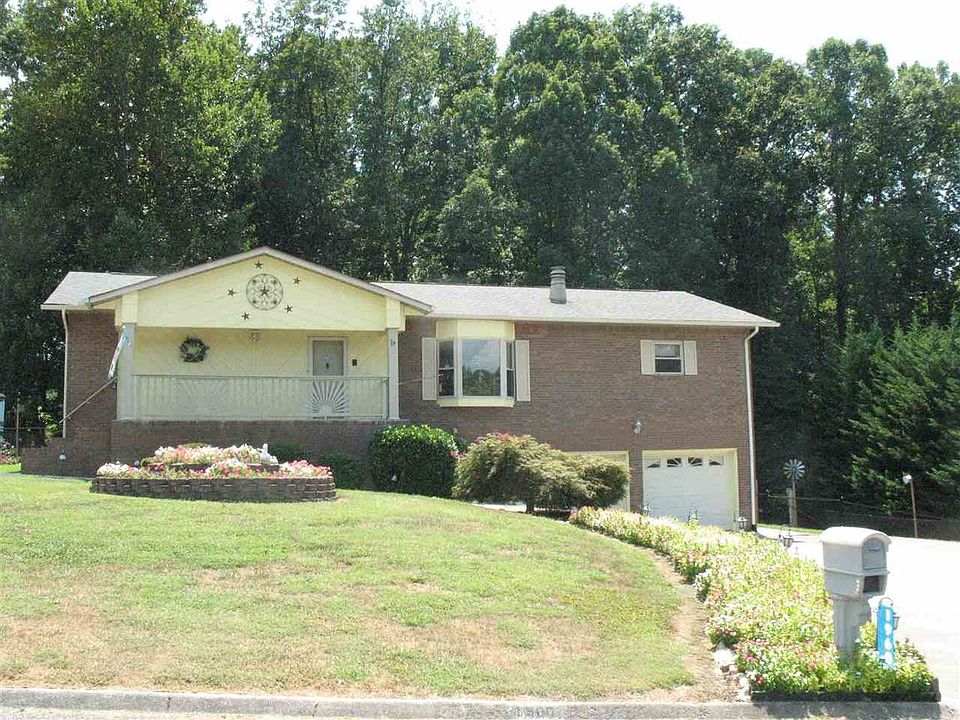 1st image of 1960 Seven Oaks Dr