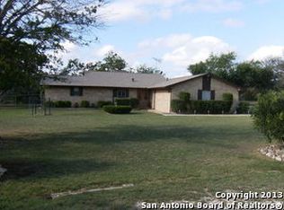 132 Shin Oak Dr, Bandera, TX 78003