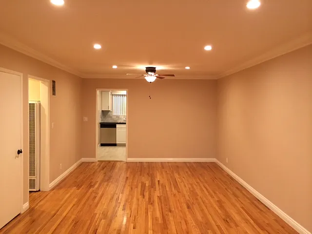 436 S Oakhurst Dr — Photo 9