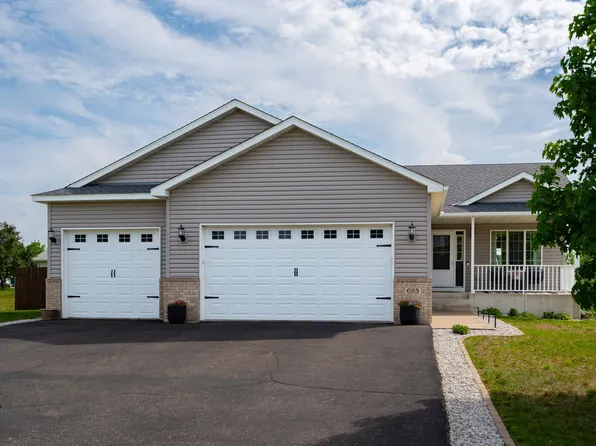685 Juliet Ave, Clearwater, MN 55320