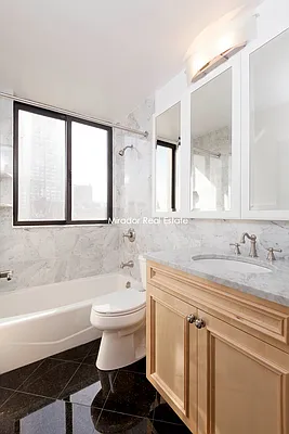 Rented by Mirador Real Estate | media 30