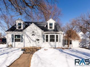 1104 W 13th St, Sioux Falls, SD 57104