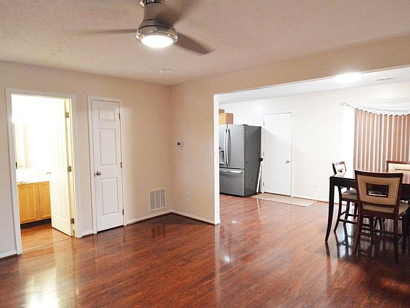 5th image of 2517 Silver Fir Ln