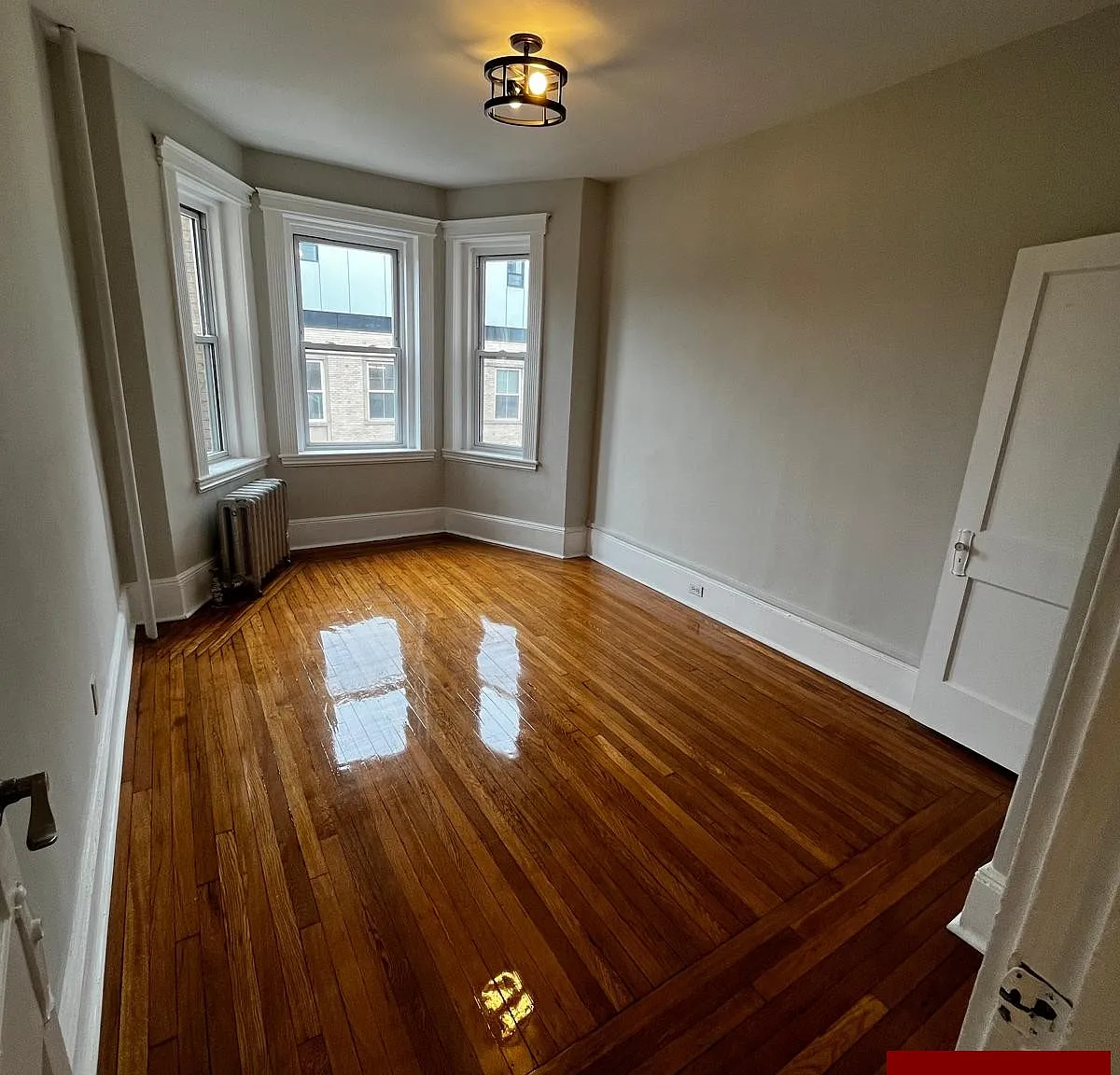 2 bed, 1.0 bath, $3,650 — Photo 2