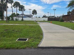 2445 Heron Dr #5, Englewood, FL 34224