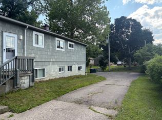 551 Lexington Ave, East Lansing, MI 48823