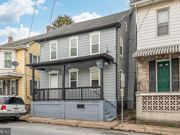 2nd image of 25 N Grant St