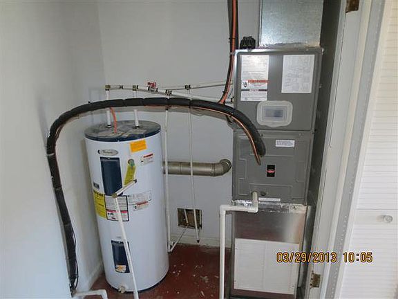 4th image of 312 Wren Ct