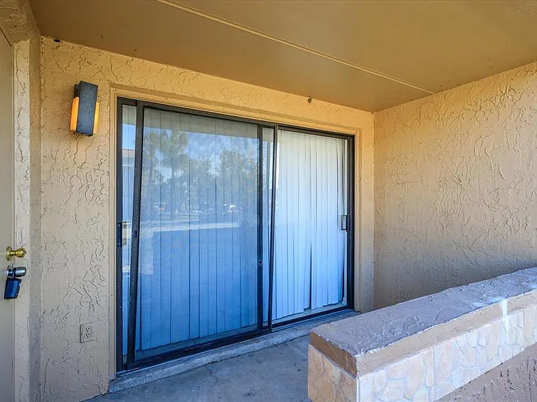 5013 Vineland Rd #108 — Photo 18
