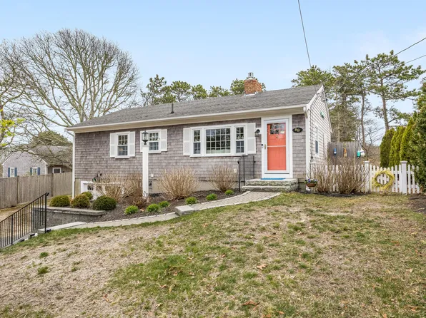 88 Stepping Stones Road, Chatham, MA 02633