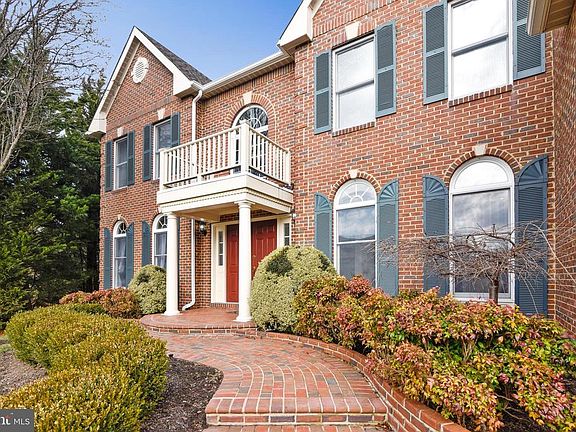 2nd image of 3504 Broadrun Dr