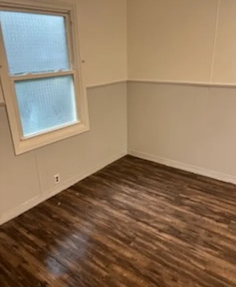 618 Central Ave N #2 — Photo 2