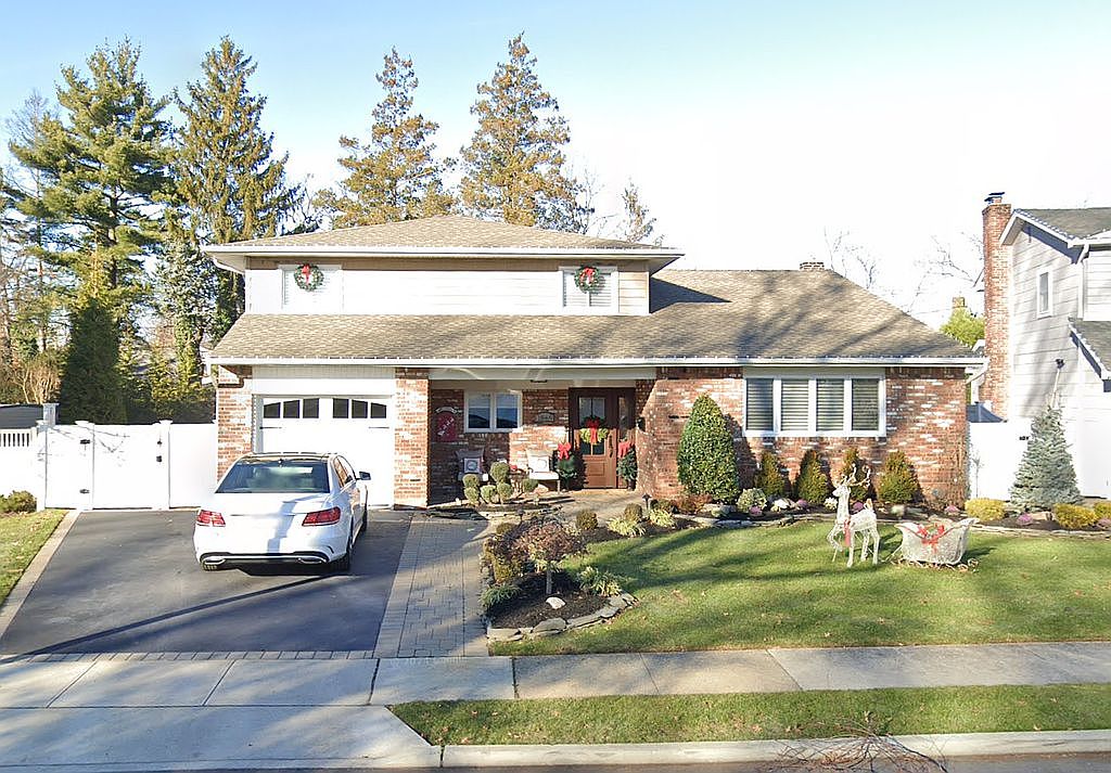 1869 Zana Ct, Merrick, NY 11566 | Zillow