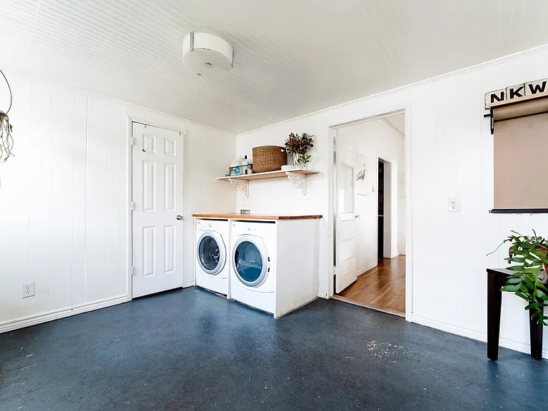 Laundry Room Cabinet