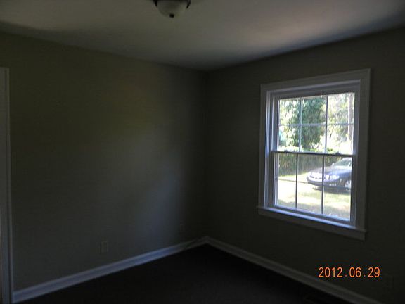2nd image of 600 Heartwood Ln