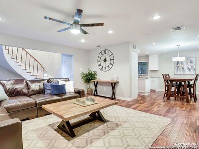 108 Northoak Dr, Hollywood Park, TX, 78232