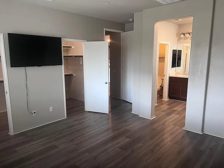 Master suite
