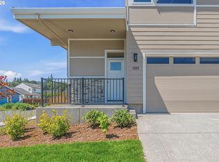 1355 2nd St, Columbiacity, OR 97018