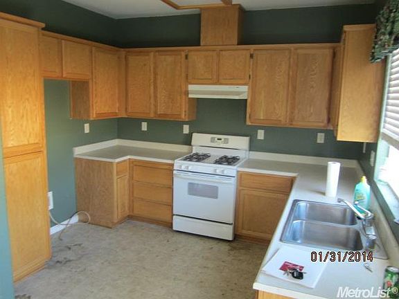5th image of 2179 Brent Dr