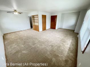 5818 N 76th St, Milwaukee, WI 53218
