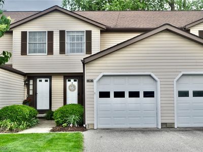 1883 Ridge Meadow Ct, Twinsburg, OH, 44087
