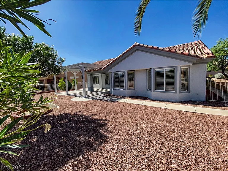 10420 Villa Ridge Dr — Photo 34