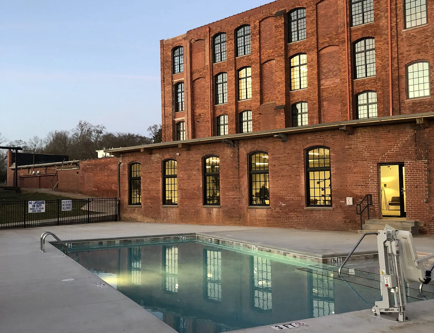 LOFTS AT INMAN MILLS — Photo 4