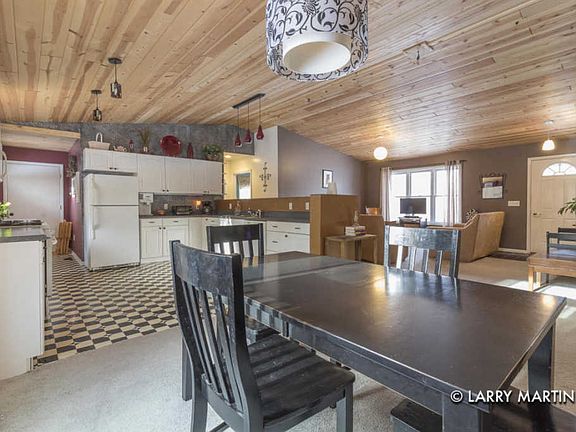 4th image of 3470 Fallasburg Park Dr NE