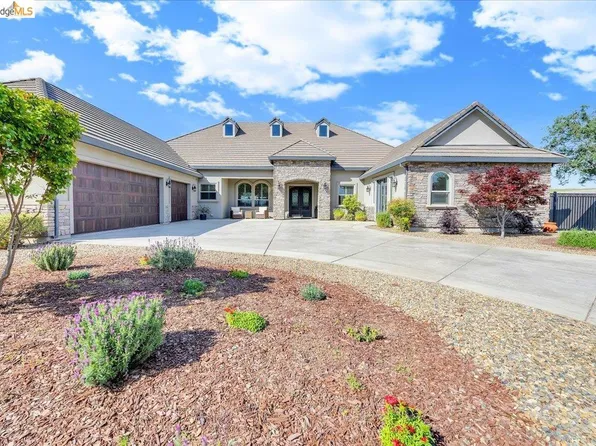 1976 Oak Creek Dr, Copperopolis, CA 95228