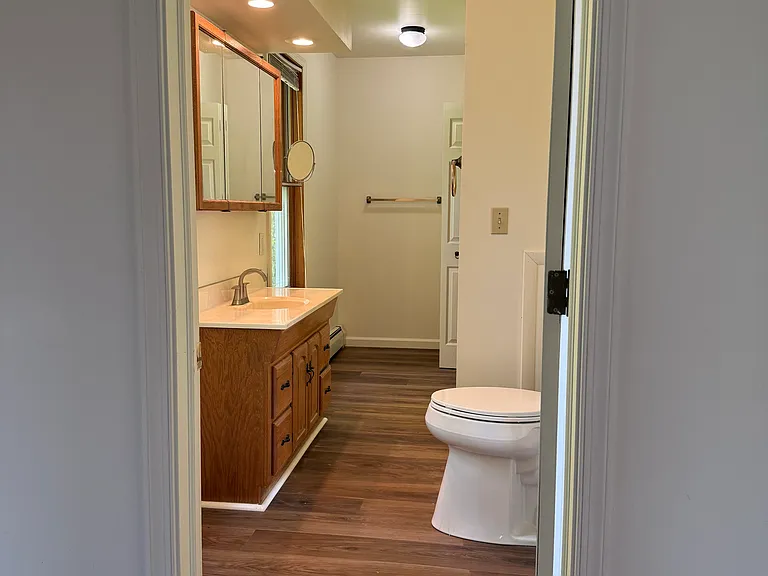 883 Washington St — Photo 15