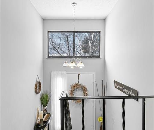 5th image of 7223 S Holmes Pl #H