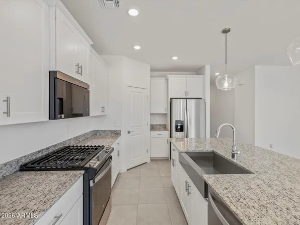 4183 W ERIK Lane, San Tan Valley, AZ 85144