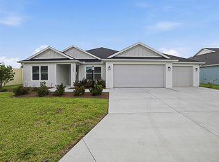 7247 Remi Pl, Okahumpka, FL 34762