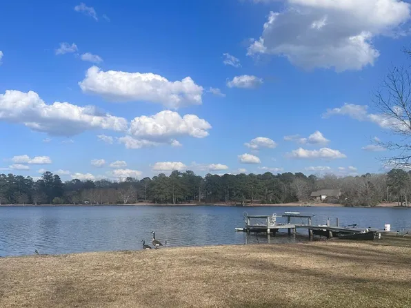 2951 Waverly Dr, Sumter, SC 29150