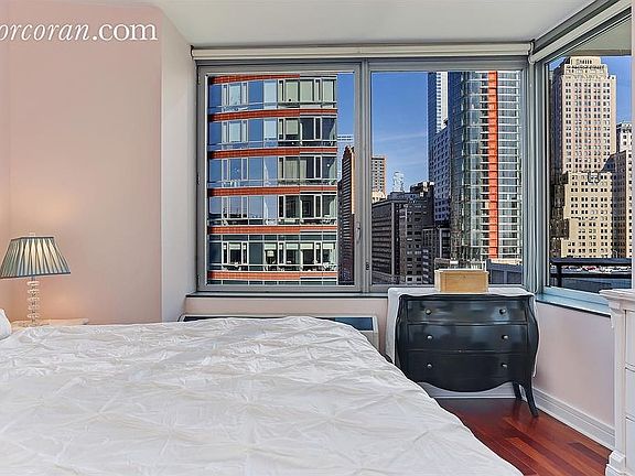 4th image of 30 West St #12B