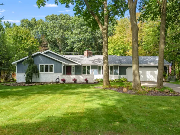 6813 E F Ave, Richland, MI 49083